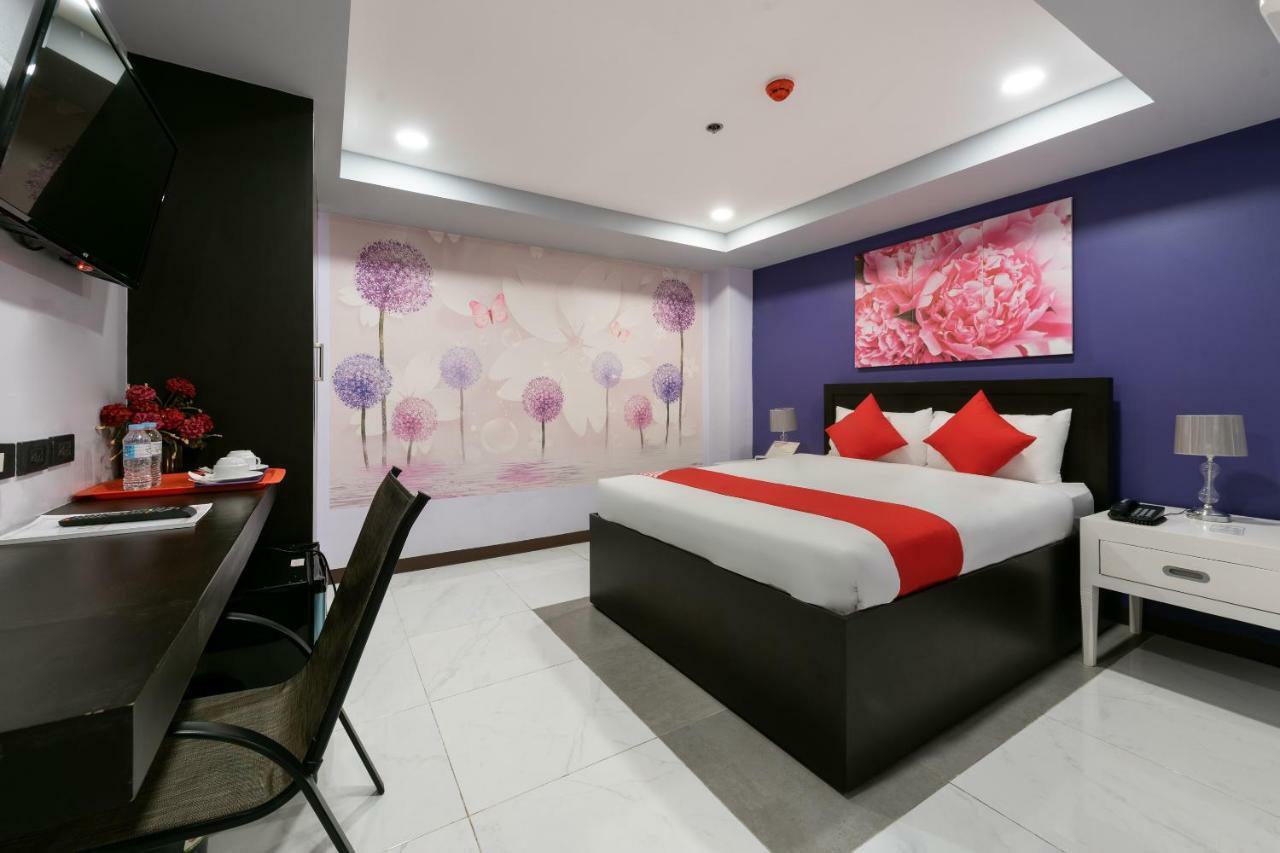 Oyo 171 Amore Hotel Muntinlupa City Eksteriør billede
