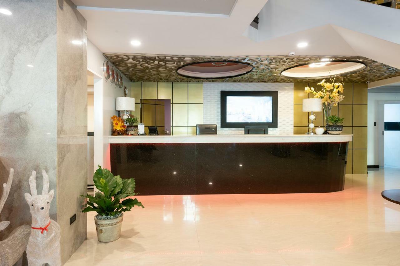 Oyo 171 Amore Hotel Muntinlupa City Eksteriør billede